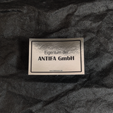 "Eigentum der ANTIFA GmbH" - Sticker